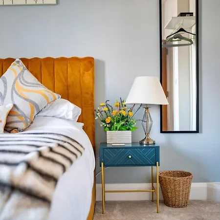 Finest Retreats - Market View